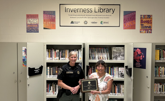 MCSO Sheriff Nicole Morrisey O’Donnell Dedicates Inverness Jail Library to Retired Librarian Carol Cook 